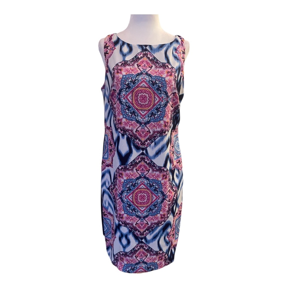 Vince Camuto Sleeveless Sheath Dress Size 10 Blue Pink Medallion Print Back Slit